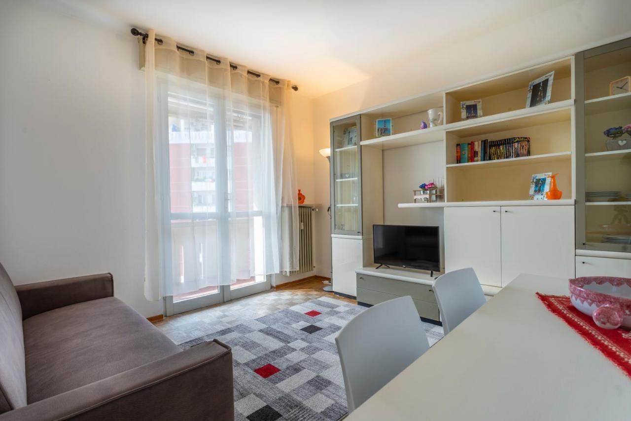 Zia Dina Apartment Pasian di Prato Eksteriør billede