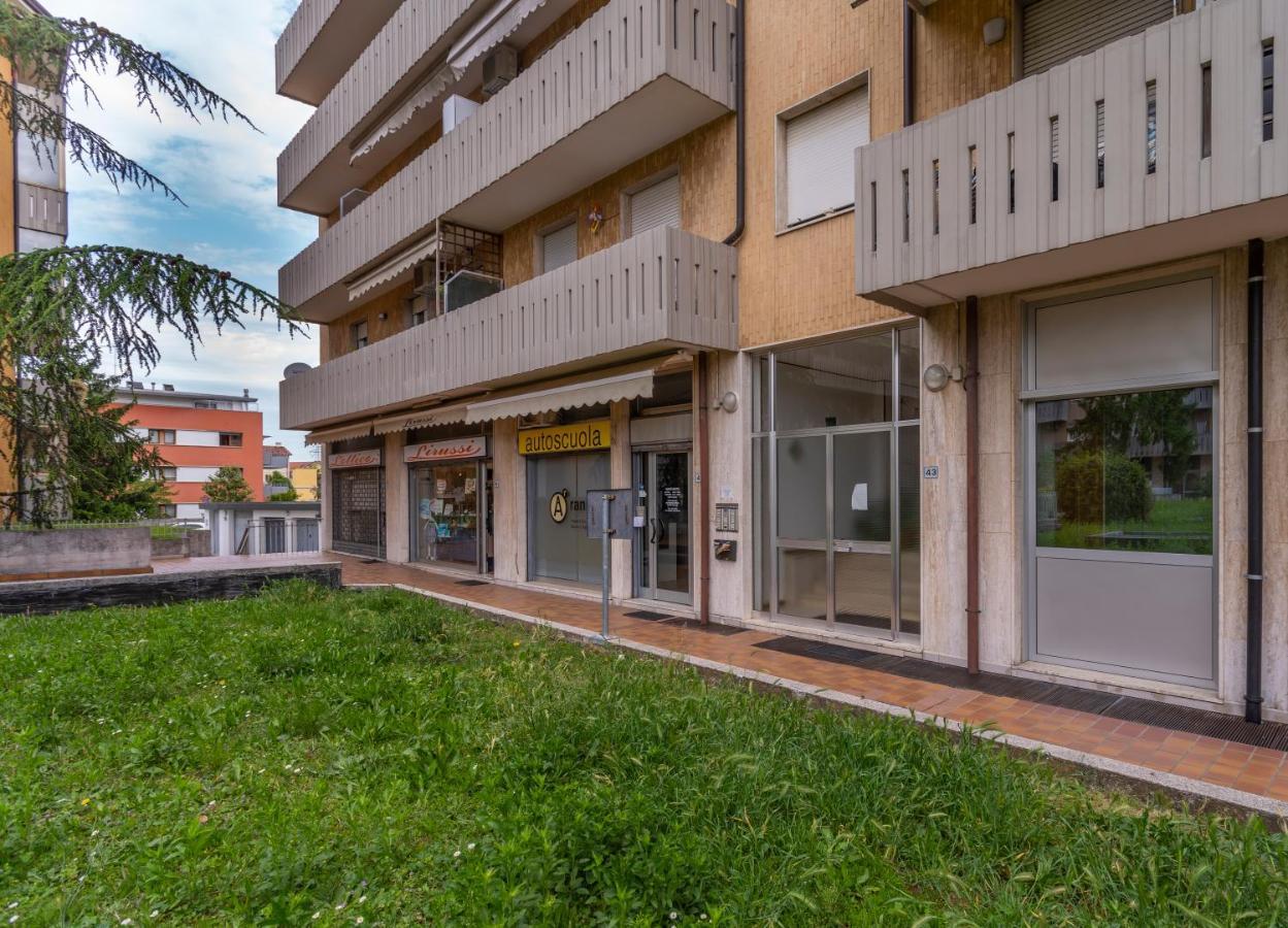 Zia Dina Apartment Pasian di Prato Eksteriør billede